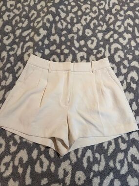 Aritzia Effortless Cream High-Waist Pleated Shorts